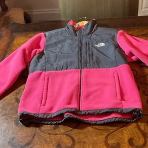 The North Face Kids Fuchsia and Charcoal Puffer Jacket. #85